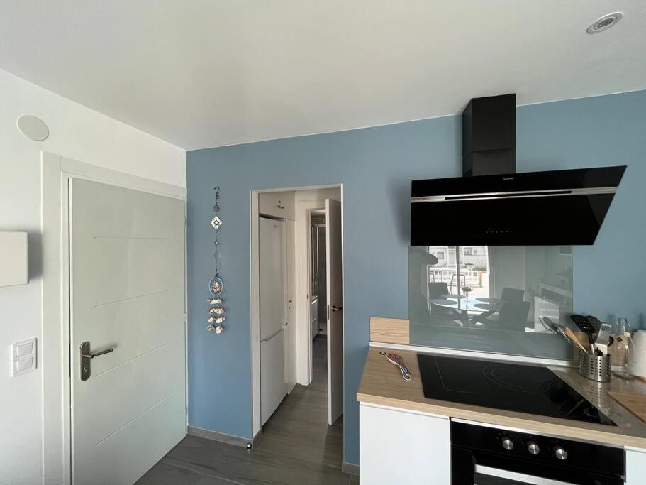 Le Canola Empuriabrava Port - 45M2 - Vue Piscine - Plage Centrale 500M- Parking Prive Gratuit Екстериор снимка